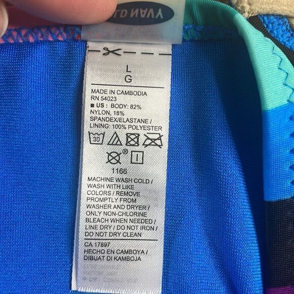 Old Navy striped bikini - Picture 12 of 15